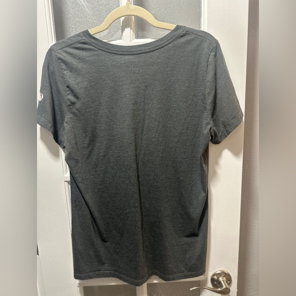 Nike Women’s Florida State V-Neck Tee - Picture 5 of 5